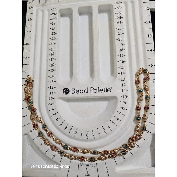 Multi-Color Gold Tone Christmas Beaded Necklace With Red Green & White Beads - Picture 3 of 7